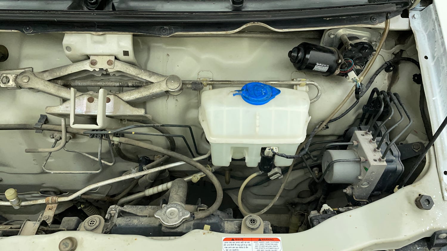 Used 2019 Maruti Suzuki Eeco 5 STR WITH A/C+HTR Petrol Manual engine ENGINE LEFT SIDE VIEW