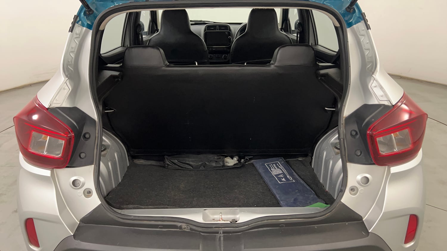 Used 2021 Renault Kwid Neotech RXL 1.0  AMT Petrol Automatic interior DICKY INSIDE VIEW