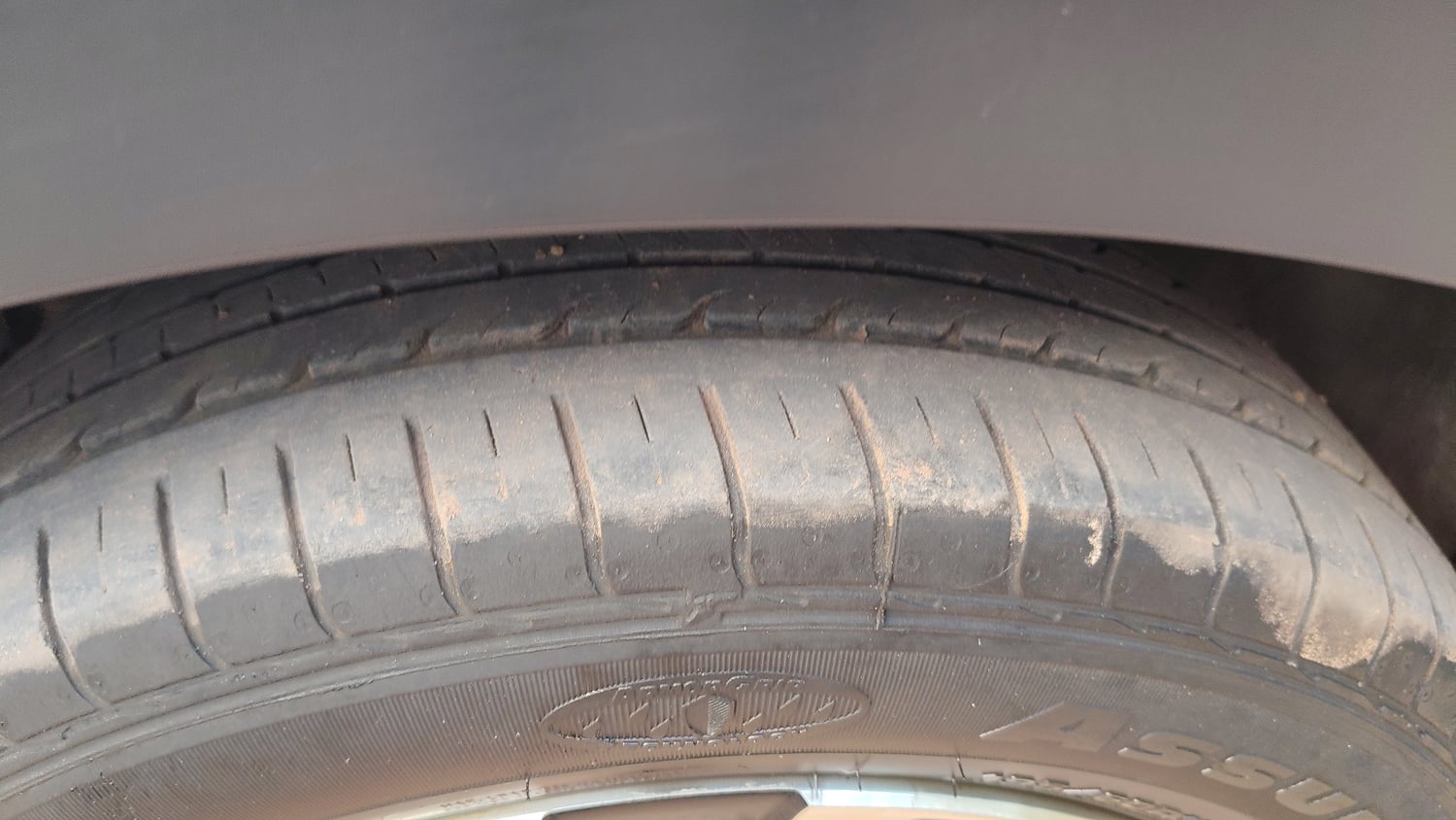 Used 2021 Honda WR-V SV MT Petrol Petrol Manual tyres LEFT FRONT TYRE TREAD VIEW