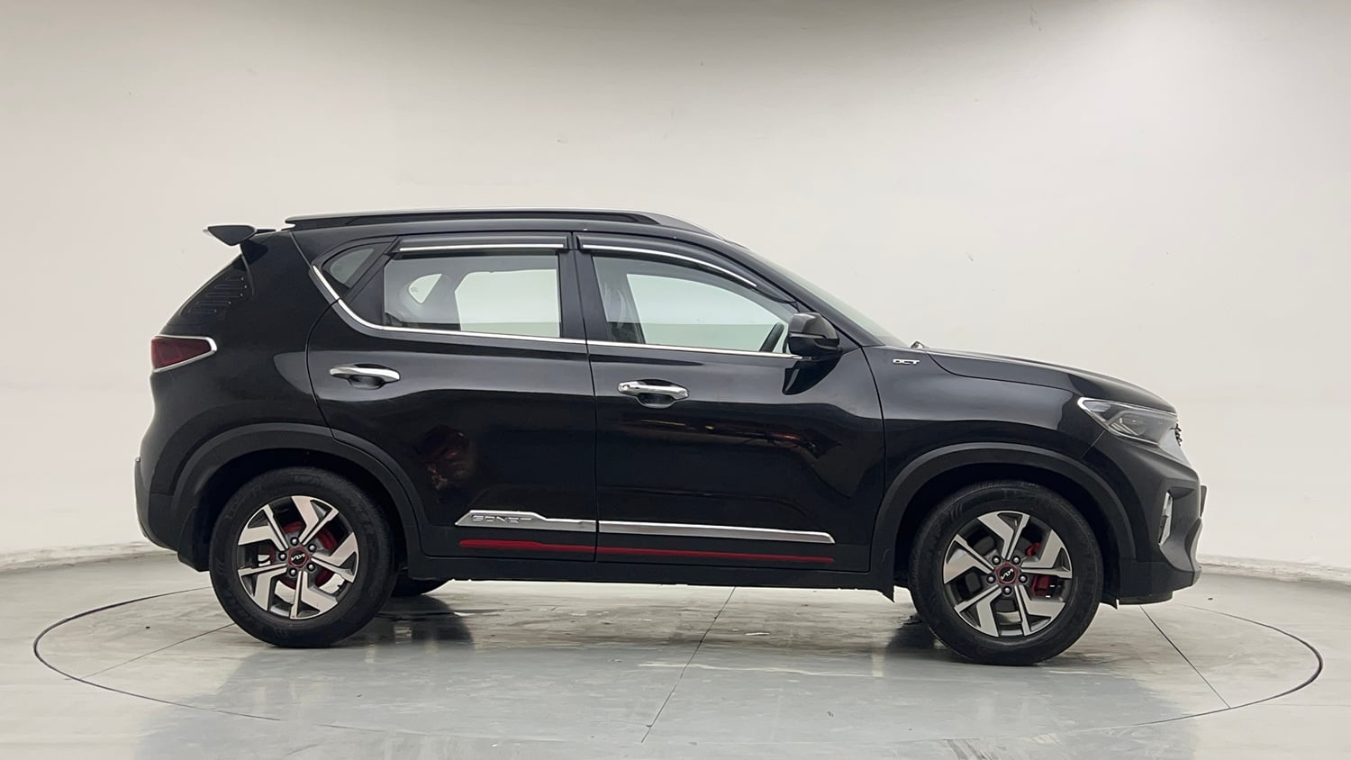 Used 2023 Kia Sonet GTX Plus 1.0 Turbo Petrol DCT Petrol Automatic exterior RIGHT SIDE VIEW