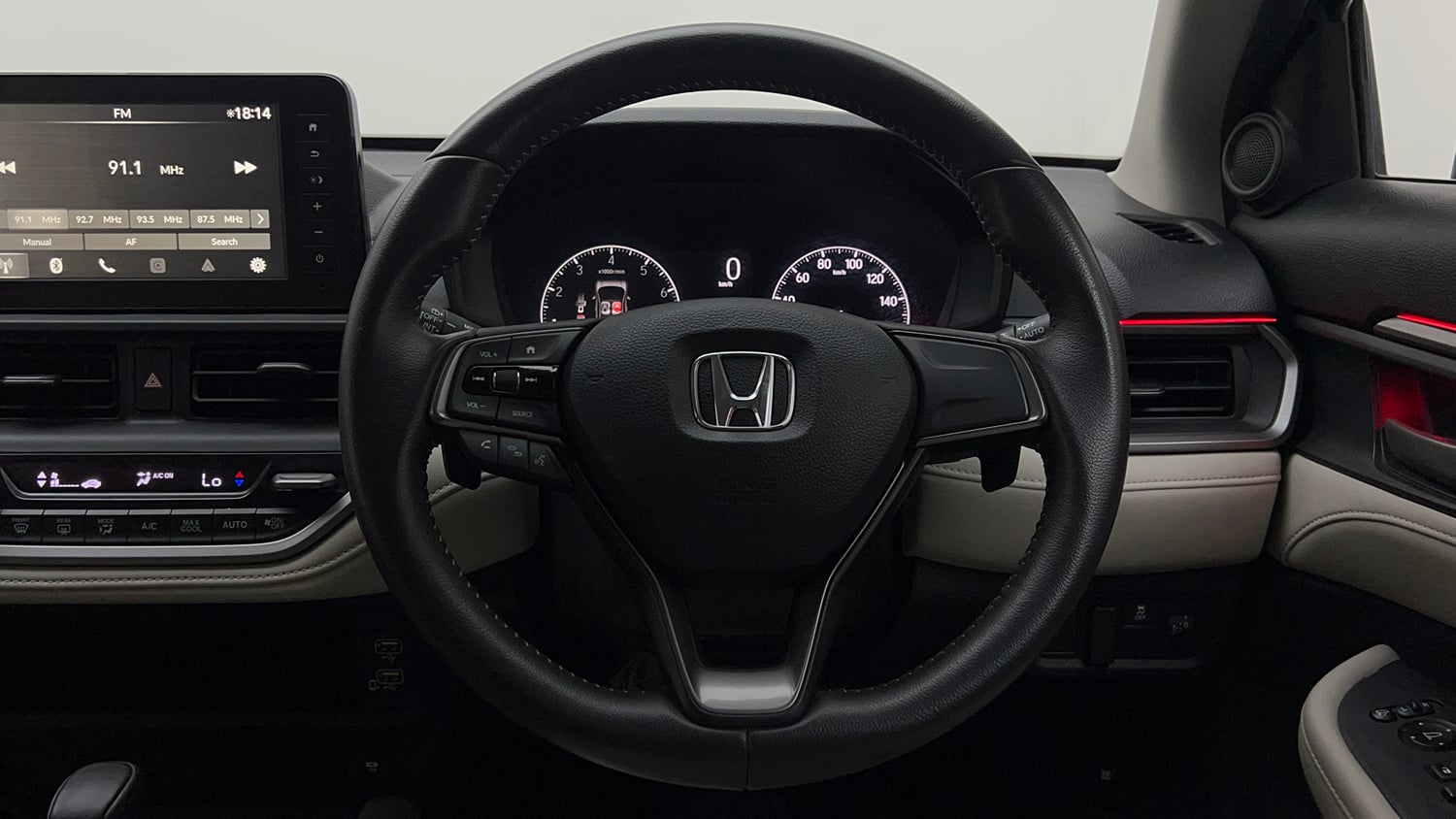 Used 2024 Honda Elevate Apex Edition VX CVT Petrol Automatic interior STEERING VIEW