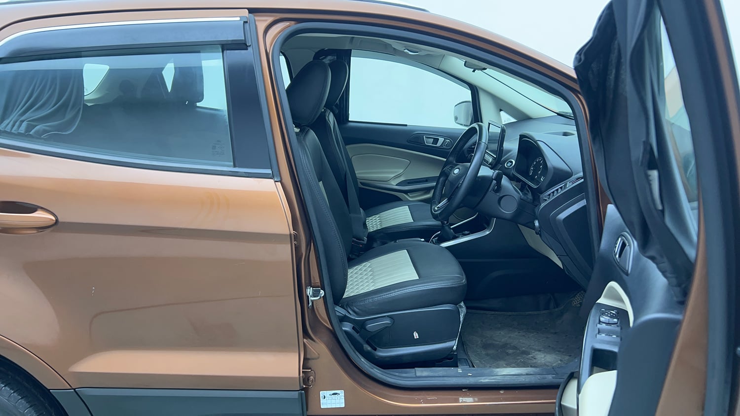 Used 2019 Ford EcoSport Titanium 1.5L Ti-VCT Petrol Manual interior RIGHT SIDE FRONT DOOR CABIN VIEW