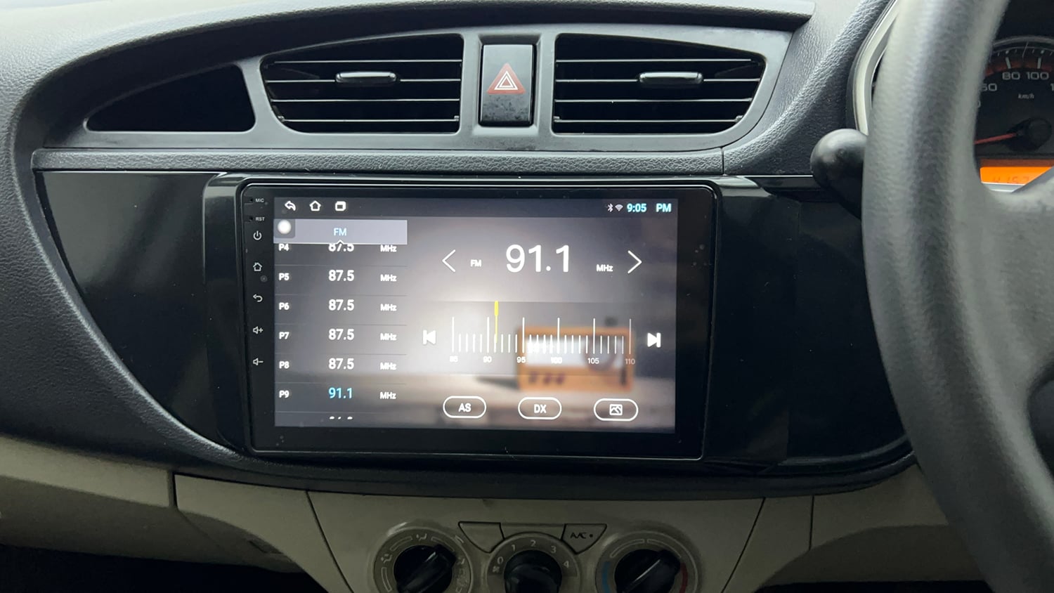 Used 2016 Maruti Suzuki Alto K10 VXi Petrol Manual top_features Integrated (in-dash) music system