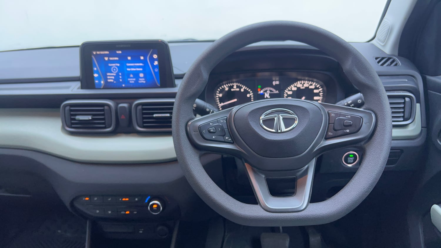 Used 2022 Tata Punch Camo Accomplished Dazzle AMT Petrol Automatic interior STEERING VIEW