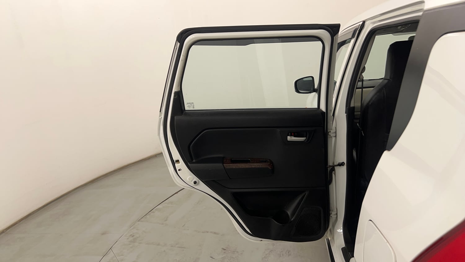 Used 2023 Maruti Suzuki Wagon R VXI 1.0 CNG Cng Manual interior LEFT REAR DOOR OPEN VIEW