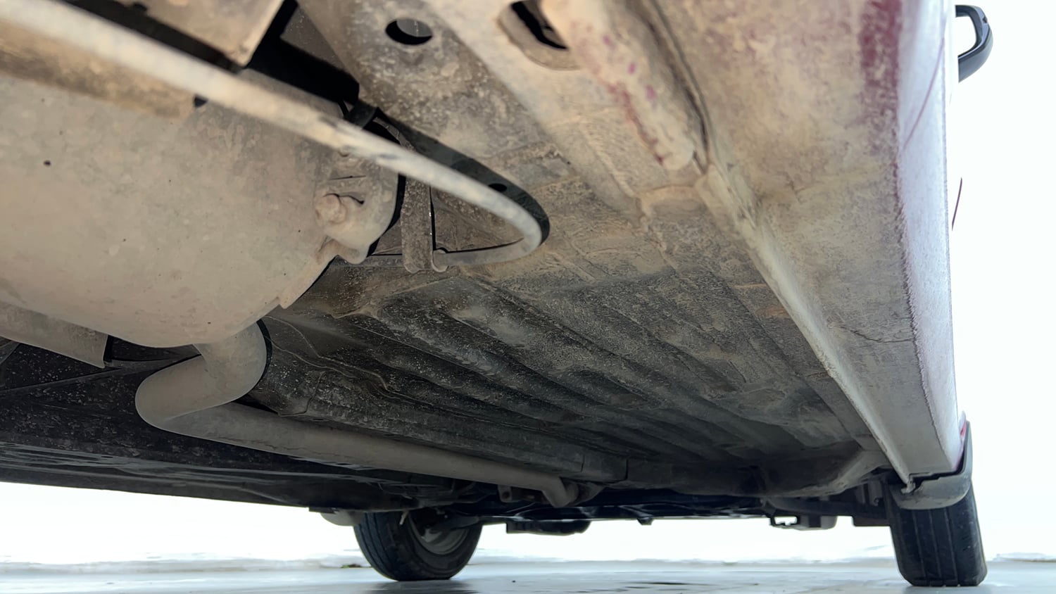 Used 2020 Honda Amaze 1.2 V MT Petrol Petrol Manual extra REAR RIGHT UNDERBODY VIEW