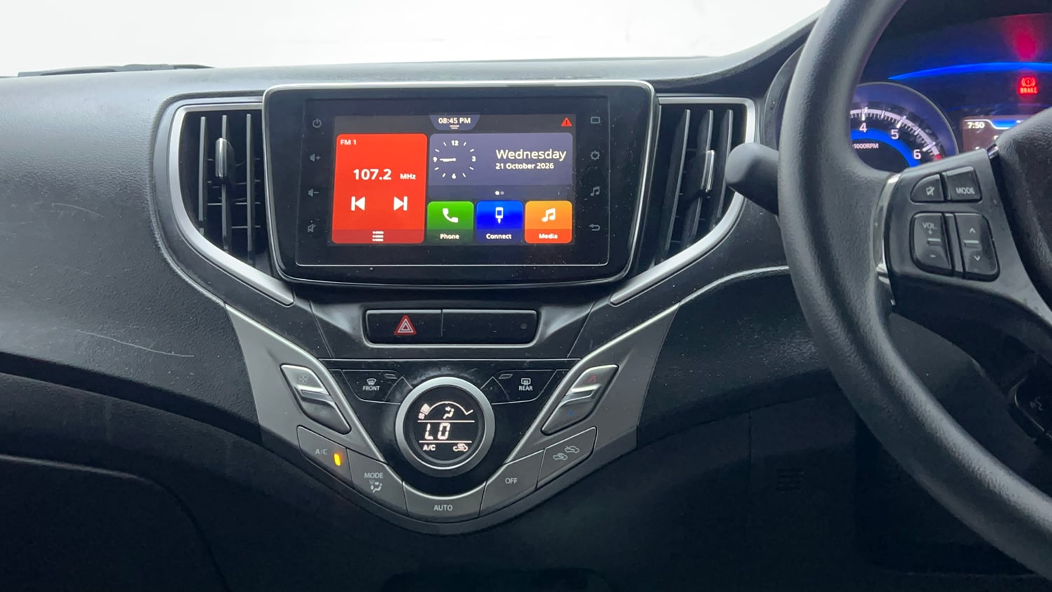 Used 2020 Maruti Suzuki Baleno Zeta Petrol Manual interior MUSIC SYSTEM & AC CONTROL VIEW