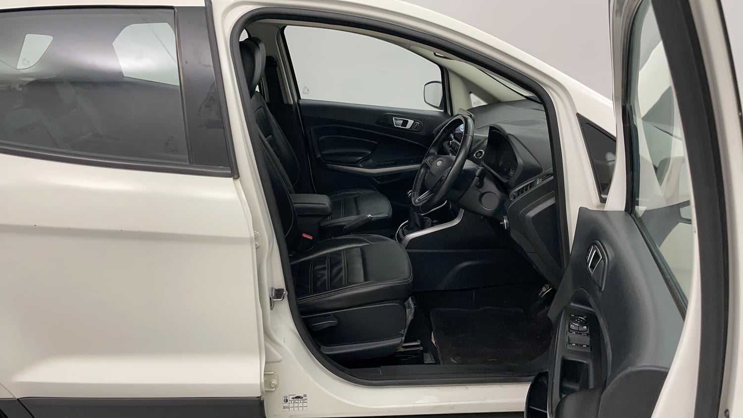 Used 2018 Ford EcoSport Titanium + 1.5L TDCi Diesel Manual interior RIGHT SIDE FRONT DOOR CABIN VIEW