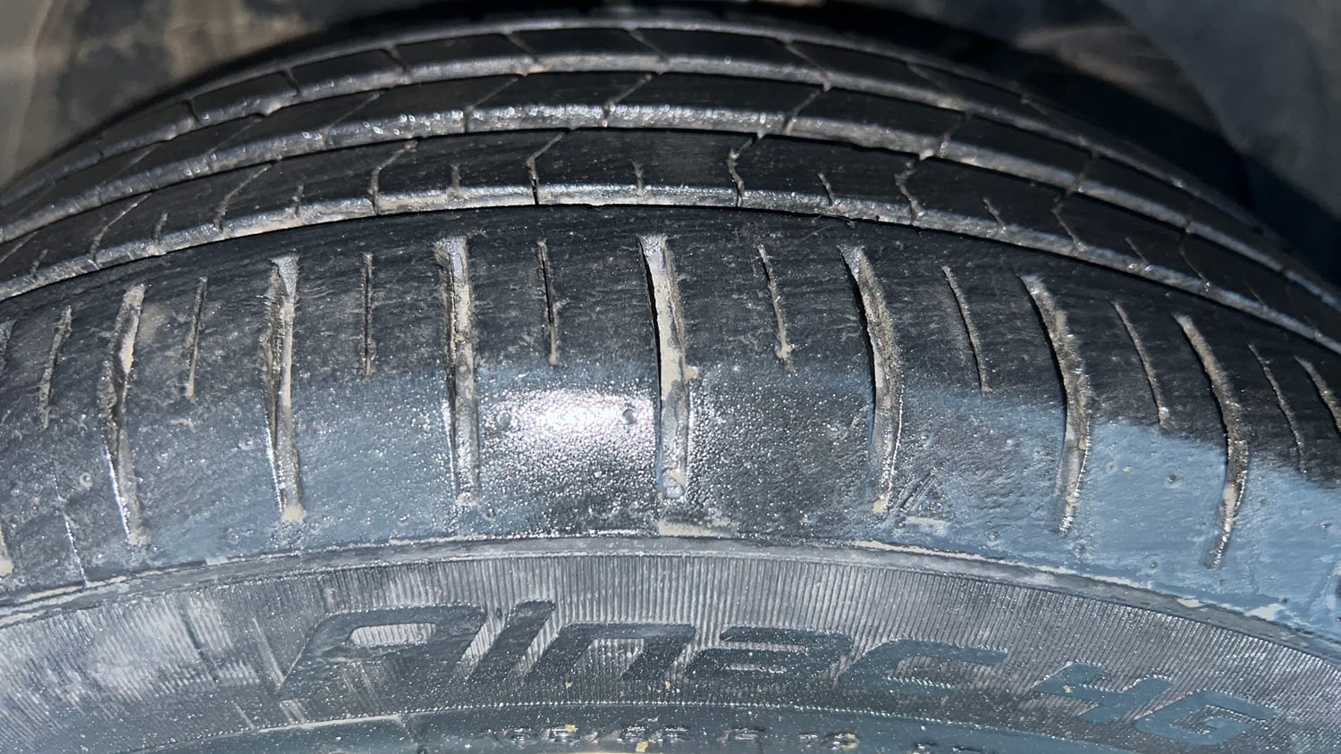 Used 2020 Maruti Suzuki Baleno Zeta Petrol Manual tyres RIGHT FRONT TYRE TREAD VIEW