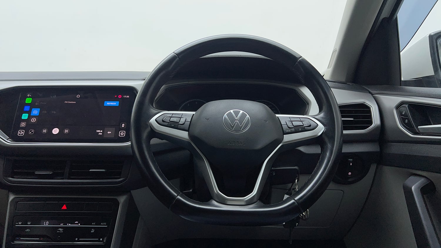 Used 2022 Volkswagen Taigun Highline 1.0 TSI MT Petrol Manual interior STEERING VIEW