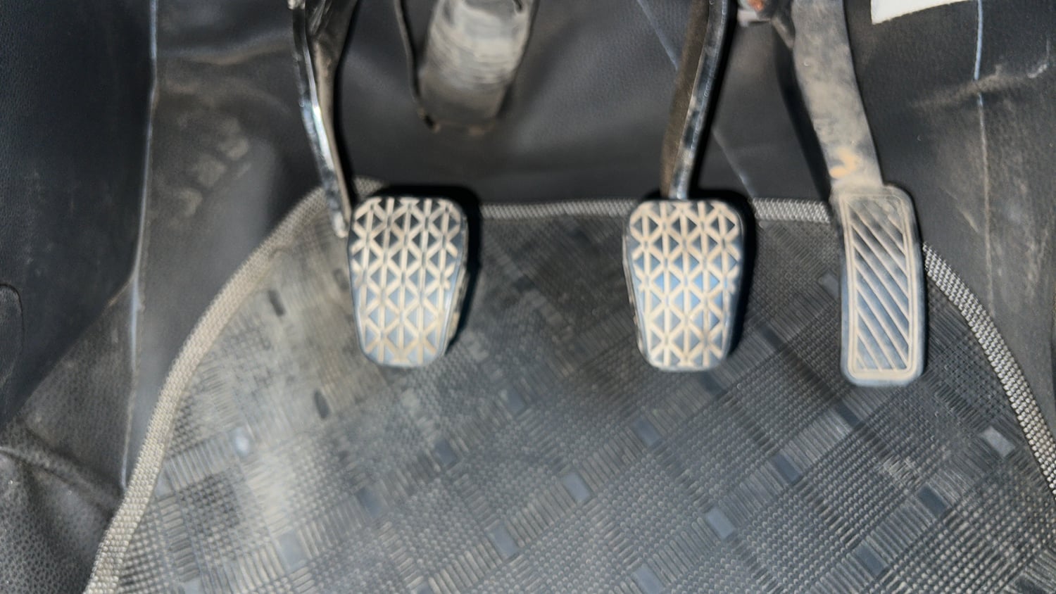 Used 2019 Ford EcoSport Titanium 1.5L Ti-VCT Petrol Manual interior PEDALS VIEW