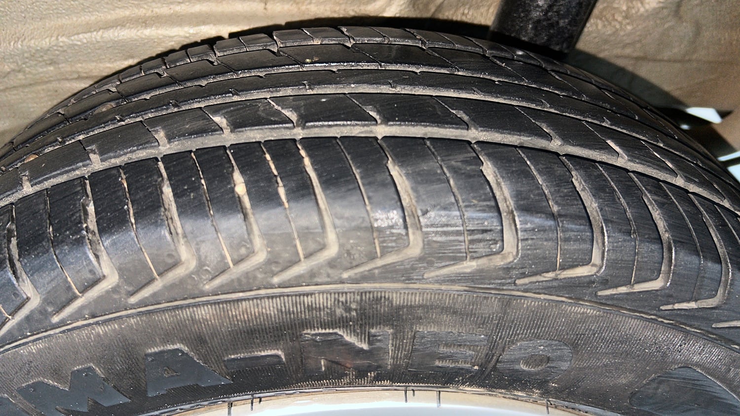 Used 2024 Maruti Suzuki Wagon R LXI 1.0 CNG Cng Manual tyres LEFT REAR TYRE TREAD VIEW