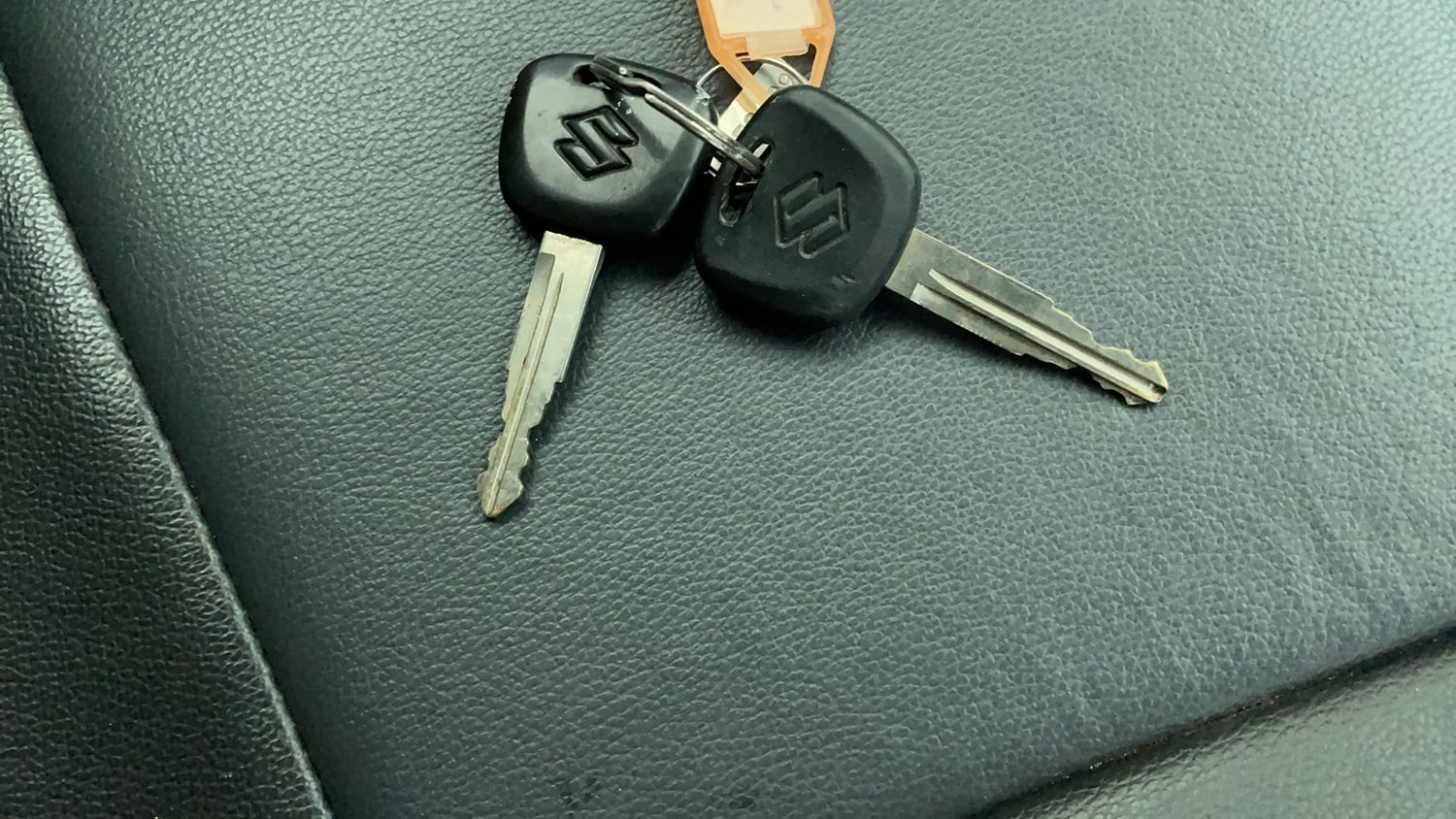 Used 2019 Maruti Suzuki Eeco 5 STR WITH A/C+HTR Petrol Manual extra CAR KEY VIEW