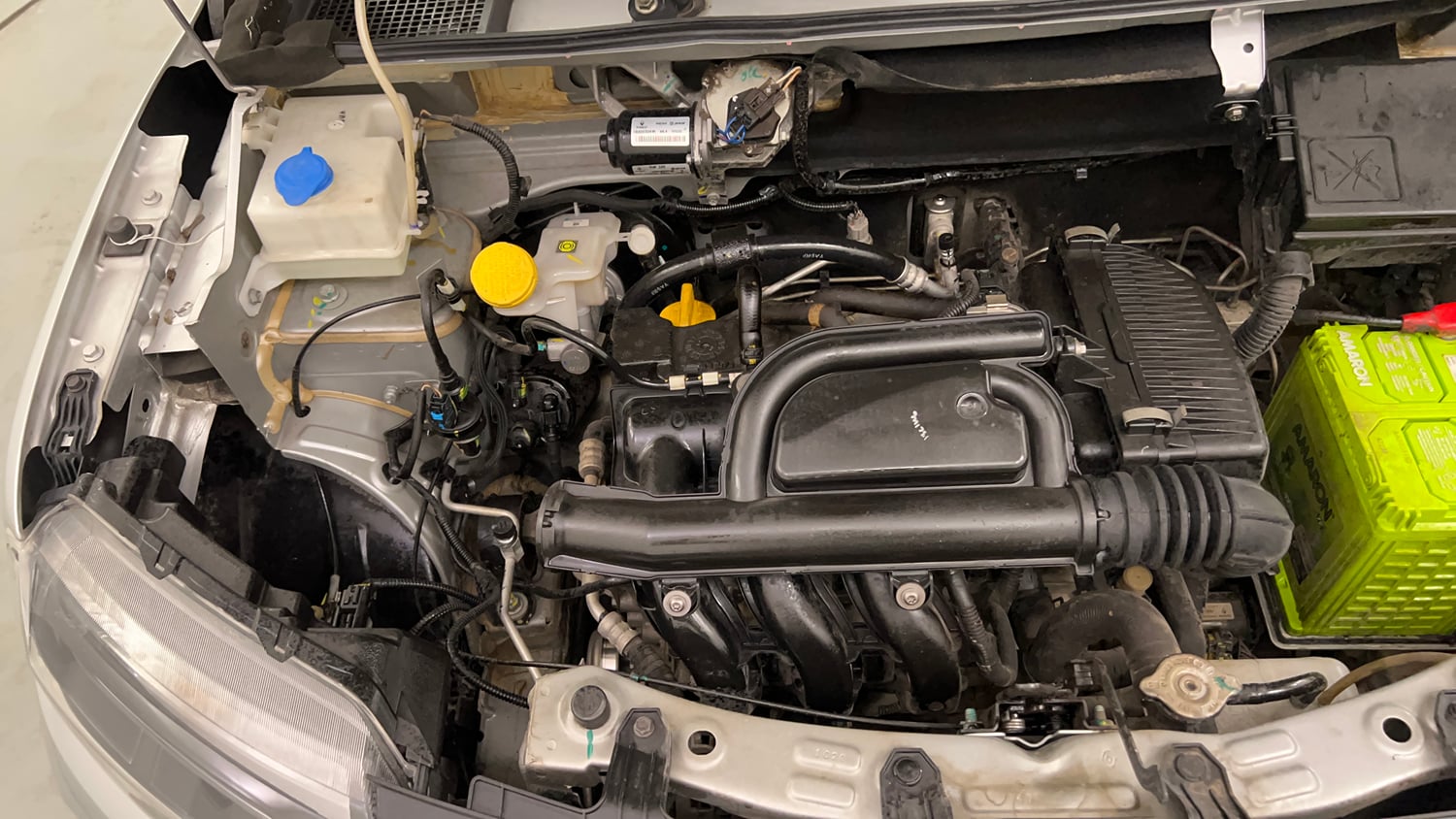Used 2021 Renault Kwid Neotech RXL 1.0  AMT Petrol Automatic engine ENGINE RIGHT SIDE VIEW