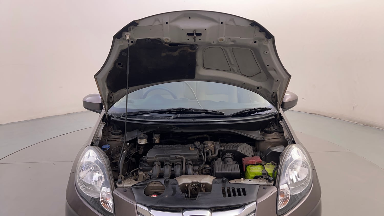 Used 2014 Honda Amaze 1.2 S i-VTEC Petrol Manual engine ENGINE & BONNET OPEN FRONT VIEW