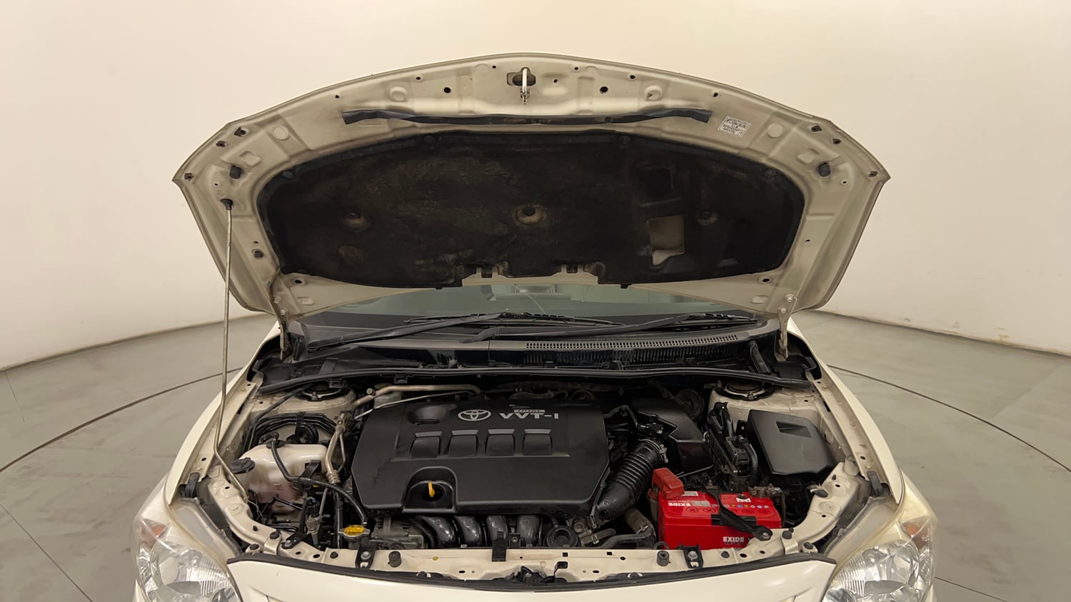Used 2013 Toyota Corolla Altis 1.8 G Petrol Manual engine ENGINE & BONNET OPEN FRONT VIEW