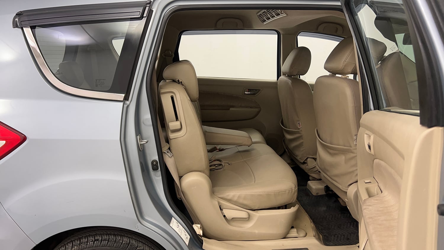 Used 2014 Maruti Suzuki Ertiga ZXi Petrol Manual interior RIGHT SIDE REAR DOOR CABIN VIEW