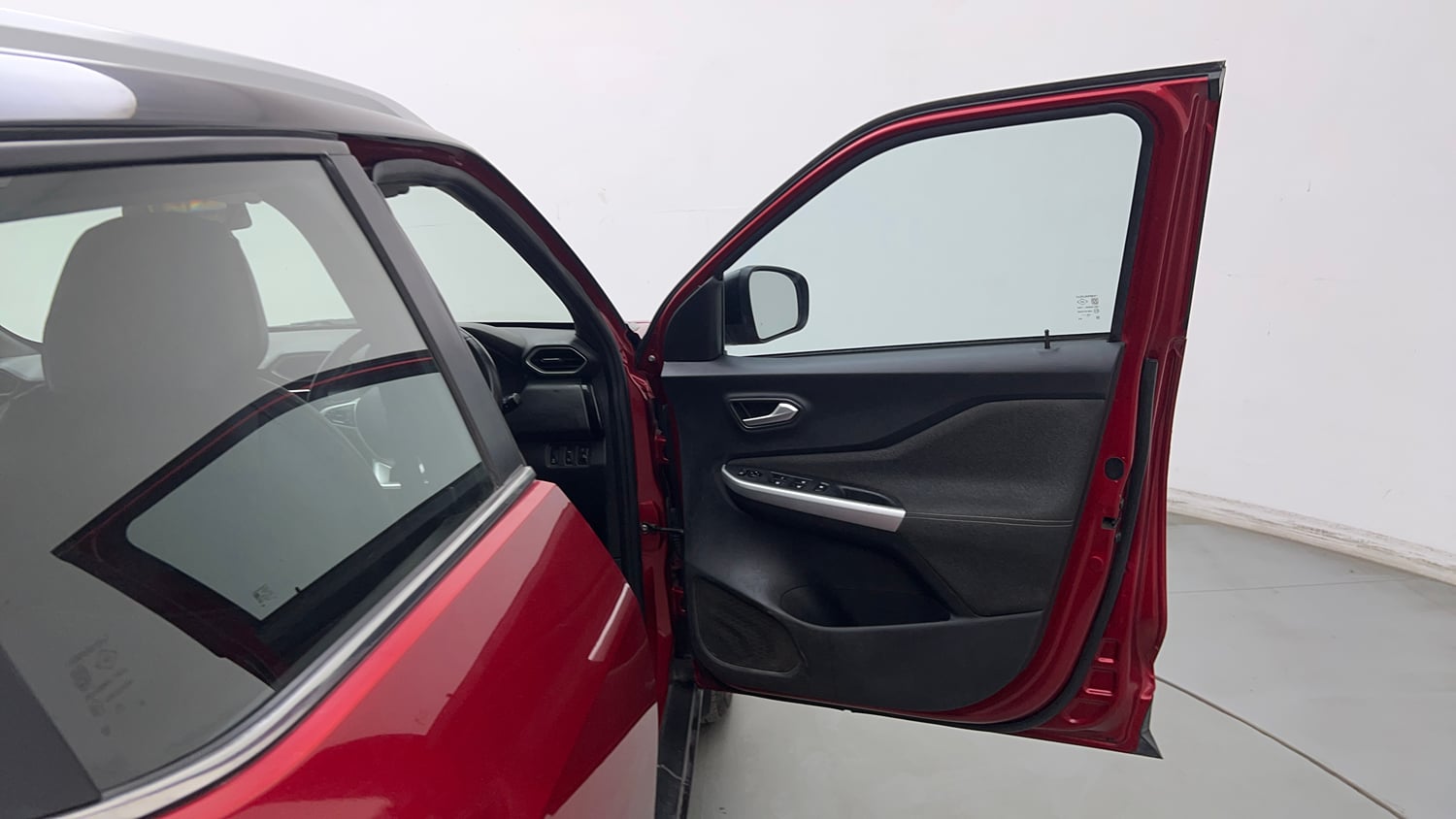 Used 2021 Nissan Magnite XV Premium Turbo (O) CVT Dual Tone Petrol Automatic interior RIGHT FRONT DOOR OPEN VIEW