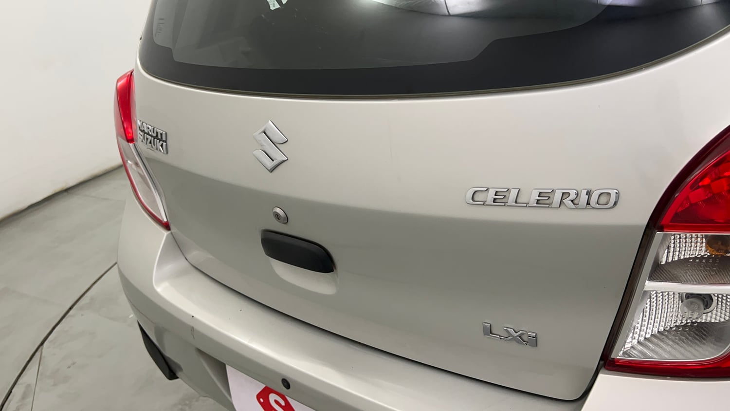Used 2017 Maruti Suzuki Celerio LXi ABS Petrol Manual dents MINOR SCRATCH