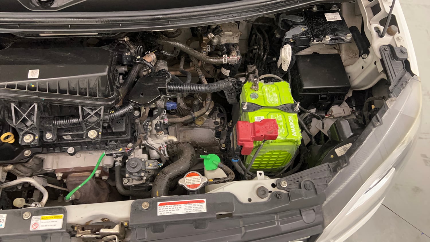 Used 2023 Maruti Suzuki Wagon R VXI 1.0 CNG Cng Manual engine ENGINE LEFT SIDE VIEW