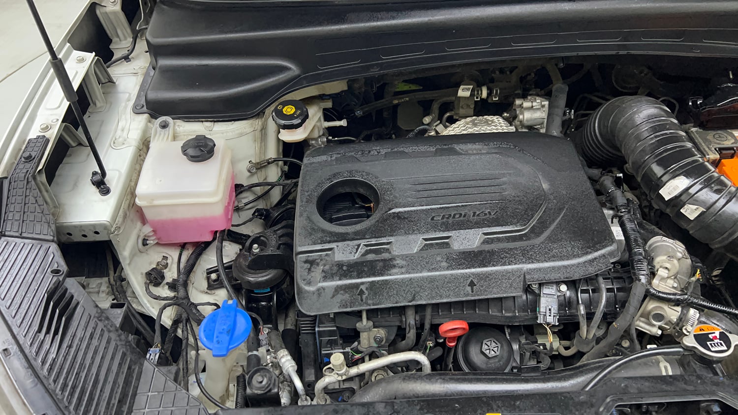 Used 2022 Hyundai Alcazar Platinum (O) 7 Seater 1.5 Diesel AT Diesel Automatic engine ENGINE RIGHT SIDE VIEW