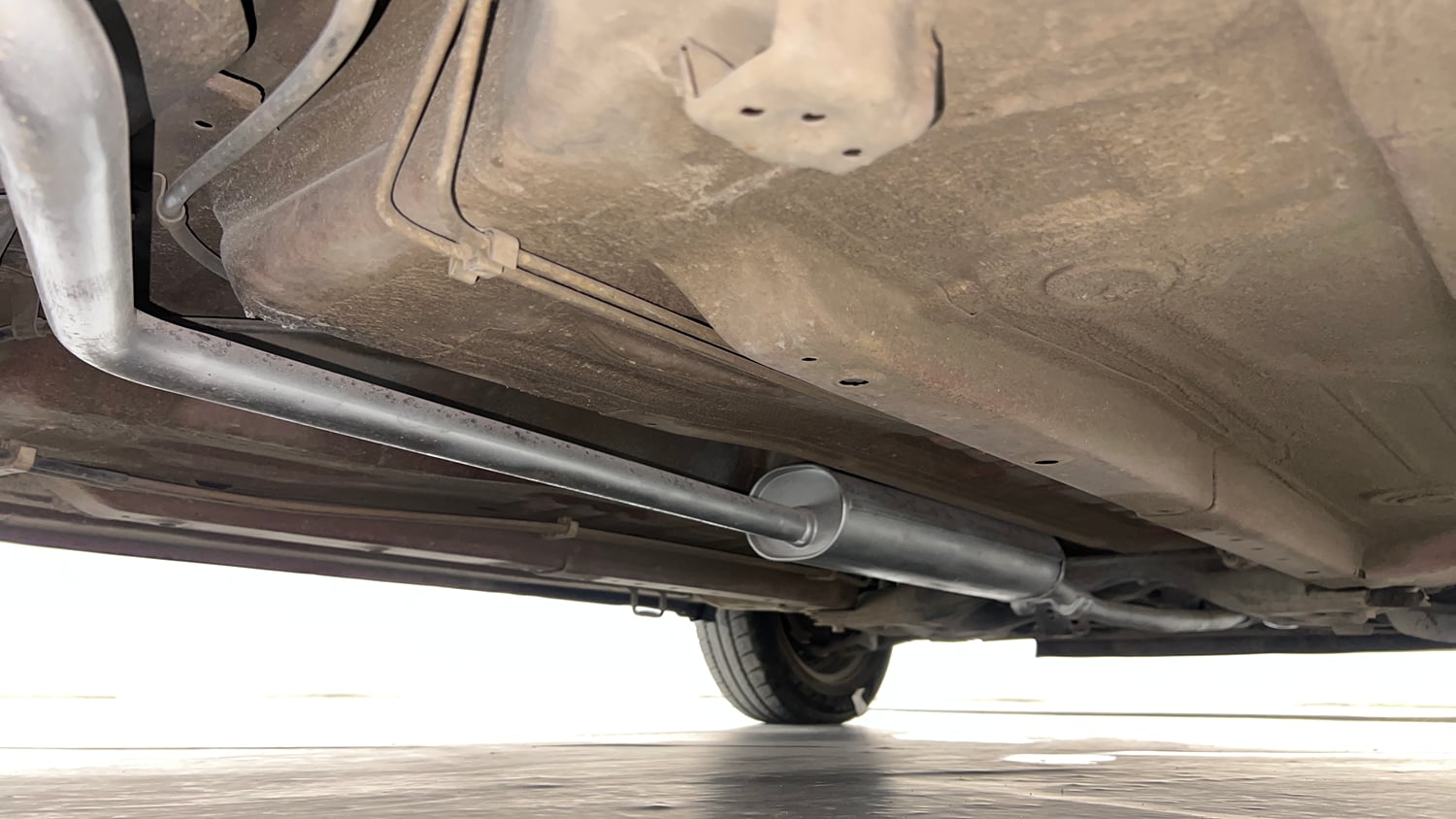 Used 2017 Maruti Suzuki Celerio ZXi AMT Petrol Automatic extra REAR RIGHT UNDERBODY VIEW