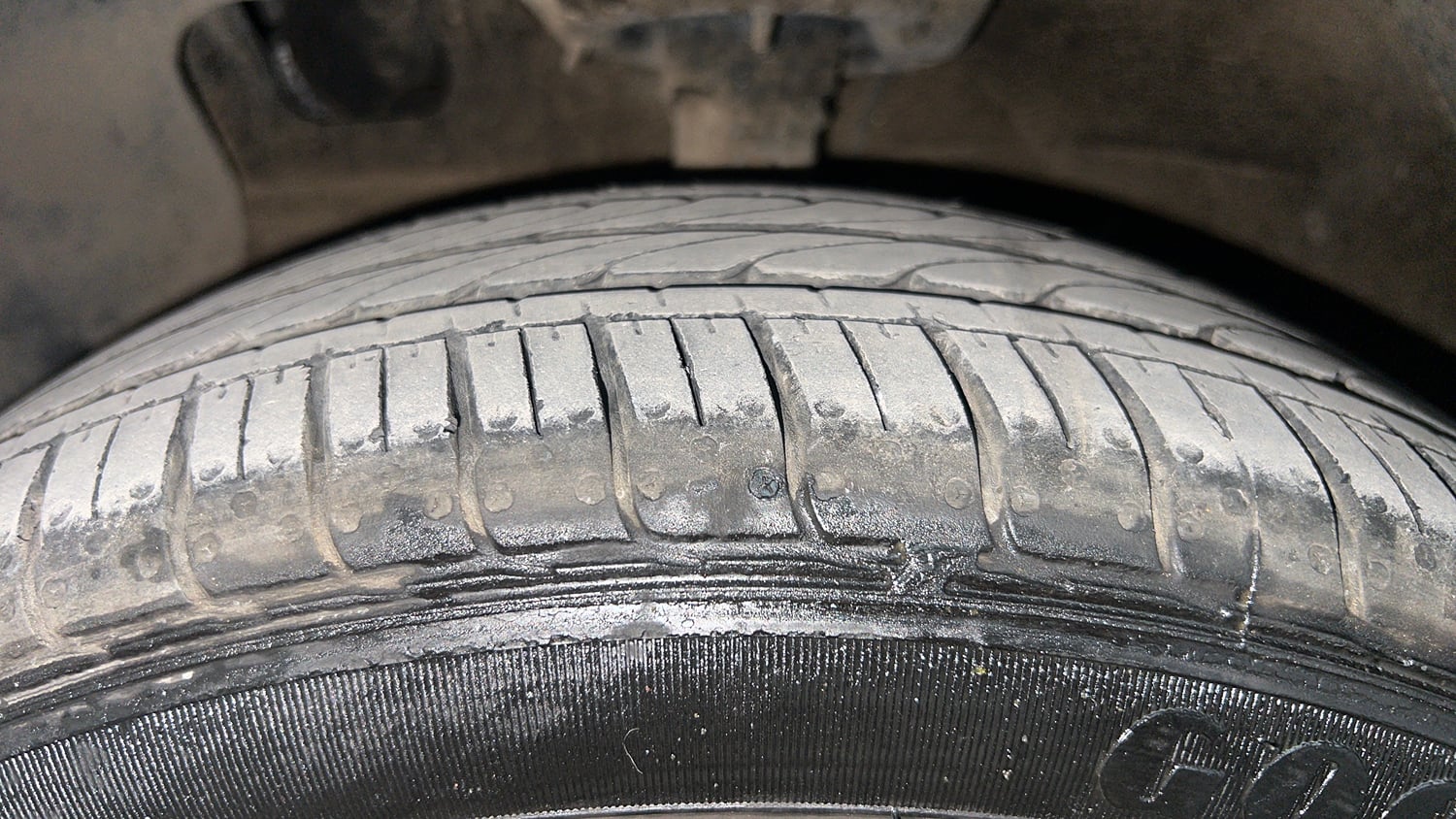 Used 2024 Hyundai Grand i10 Nios Sportz 1.2 Kappa AMT Petrol Automatic tyres LEFT FRONT TYRE TREAD VIEW