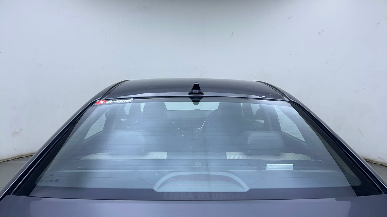 Used 2017 Hyundai Verna SX (O) 1.6 VTVT AT Petrol Automatic exterior BACK WINDSHIELD VIEW