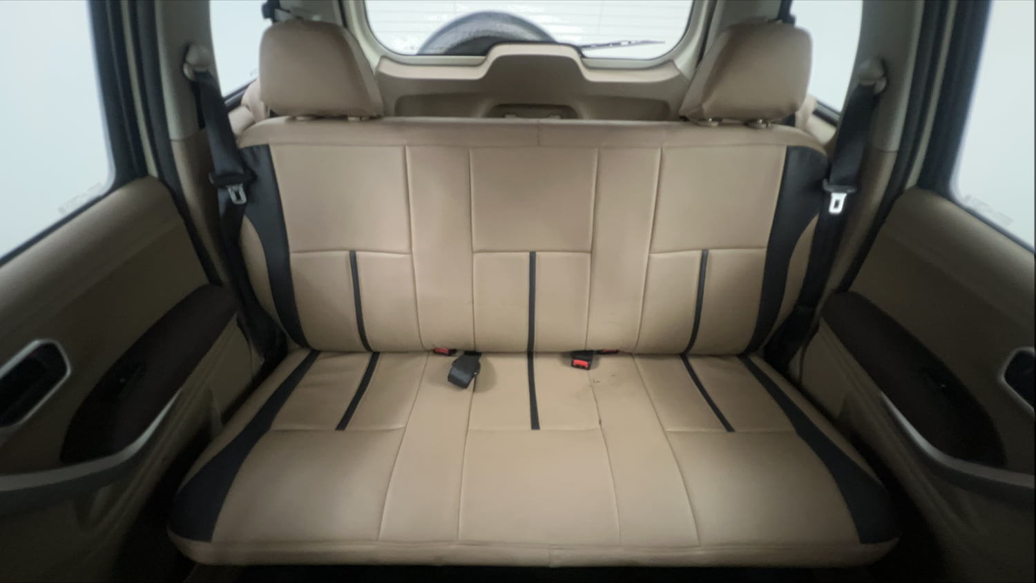 Used 2016 Mahindra TUV300 T8 Diesel Manual interior REAR SEAT CONDITION VIEW