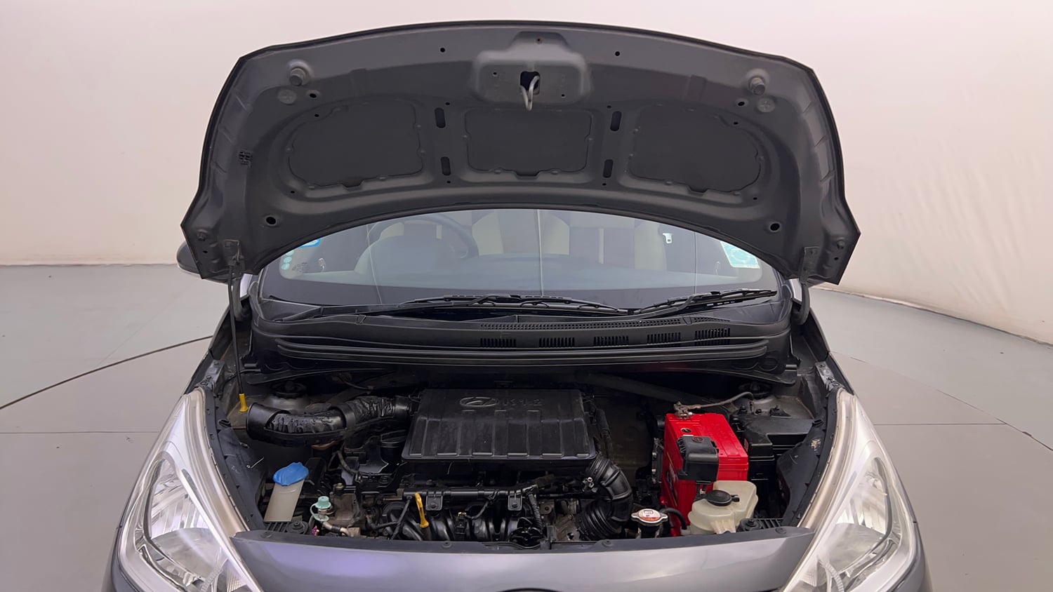 Used 2016 Hyundai Grand i10 Sportz 1.2 Kappa VTVT Petrol Manual engine ENGINE & BONNET OPEN FRONT VIEW