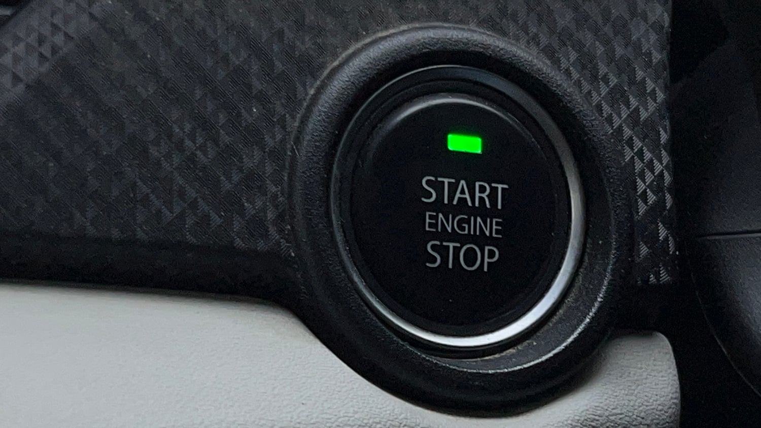 Used 2024 Tata Nexon Creative Plus 1.2 Revotron Petrol 7DCA Petrol Automatic top_features Keyless start
