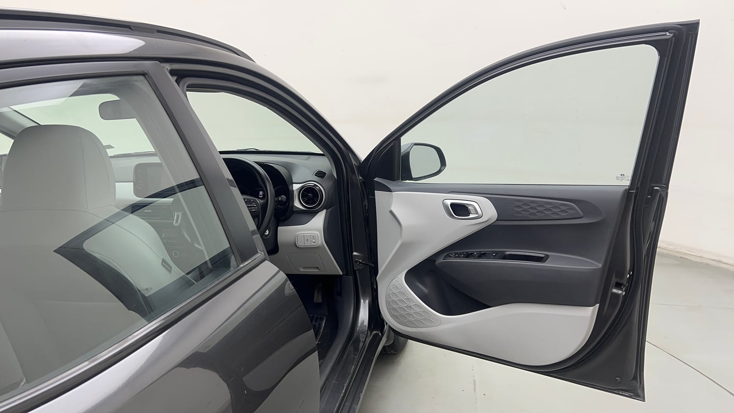 Used 2024 Hyundai Grand i10 Nios Sportz 1.2 Kappa AMT Petrol Automatic interior RIGHT FRONT DOOR OPEN VIEW