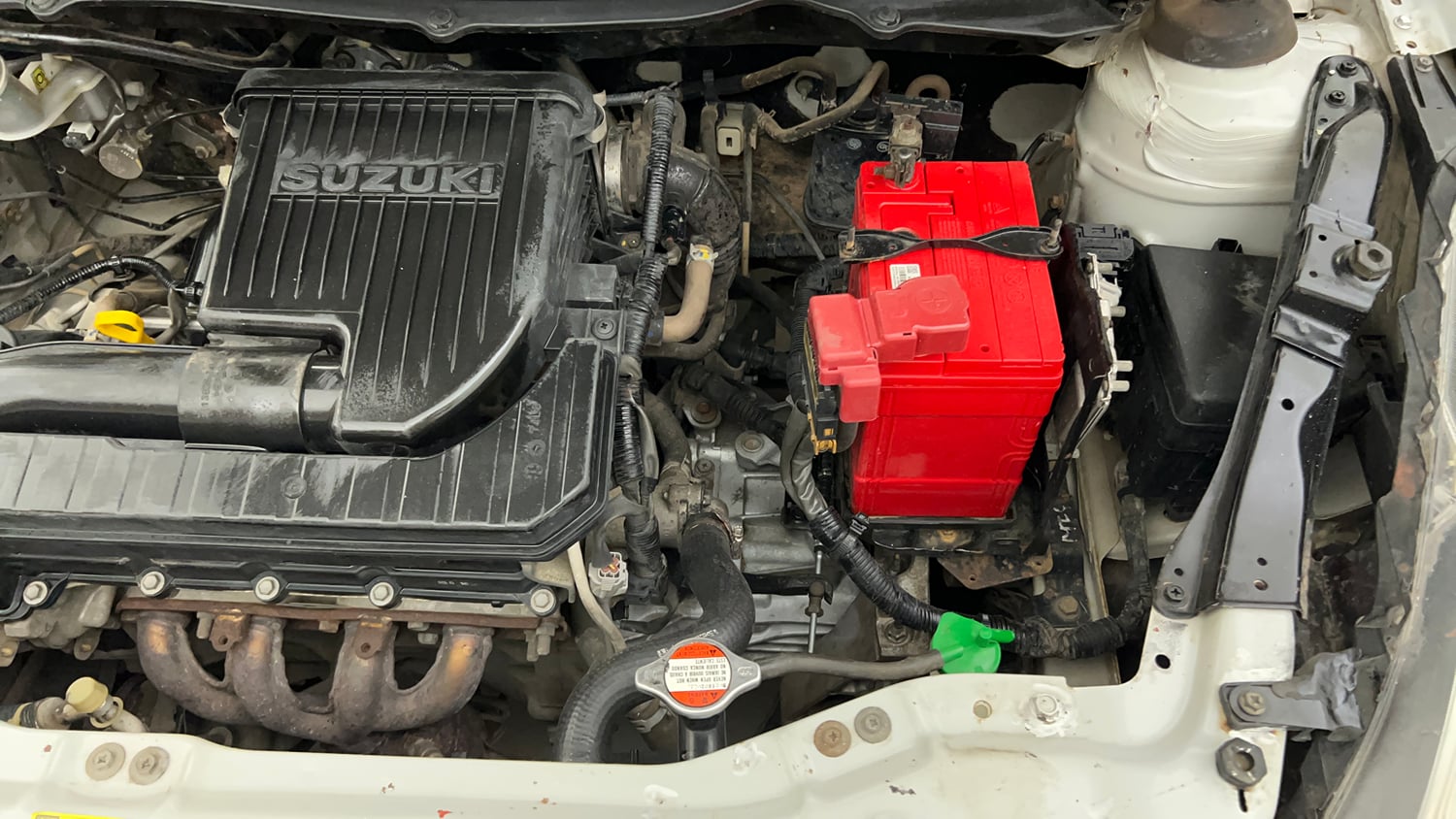 Used 2016 Maruti Suzuki Swift Dzire VXI Petrol Manual engine ENGINE LEFT SIDE VIEW