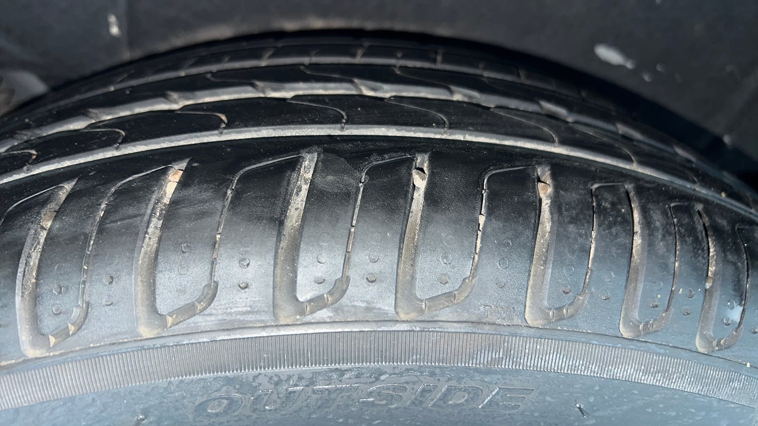 Used 2024 Mercedes-Benz A-Class Limousine 200 Petrol Automatic tyres RIGHT REAR TYRE TREAD VIEW