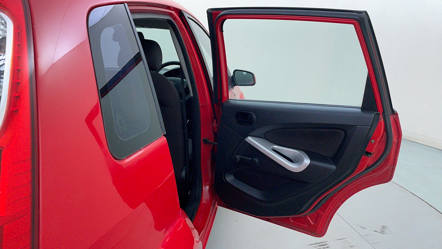 Used 2012 Ford Figo Duratec Petrol ZXI 1.2 Petrol Manual interior RIGHT REAR DOOR OPEN VIEW