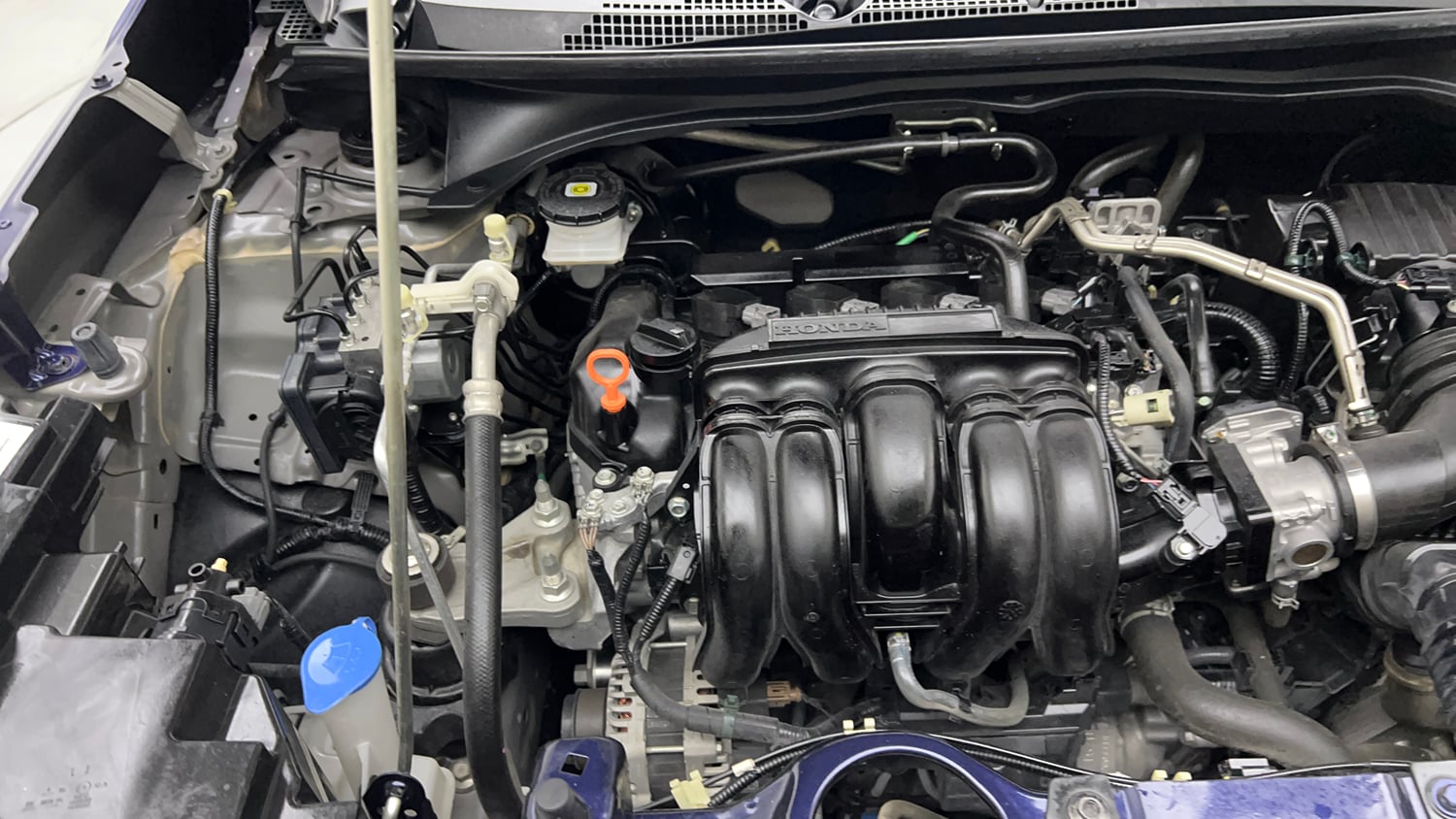 Used 2024 Honda Elevate Apex Edition VX CVT Petrol Automatic engine ENGINE RIGHT SIDE VIEW