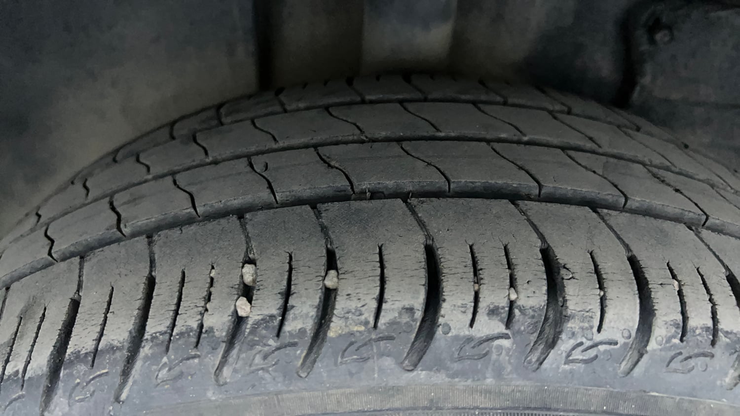 Used 2021 Tata Altroz XZ Petrol Petrol Manual tyres RIGHT REAR TYRE TREAD VIEW