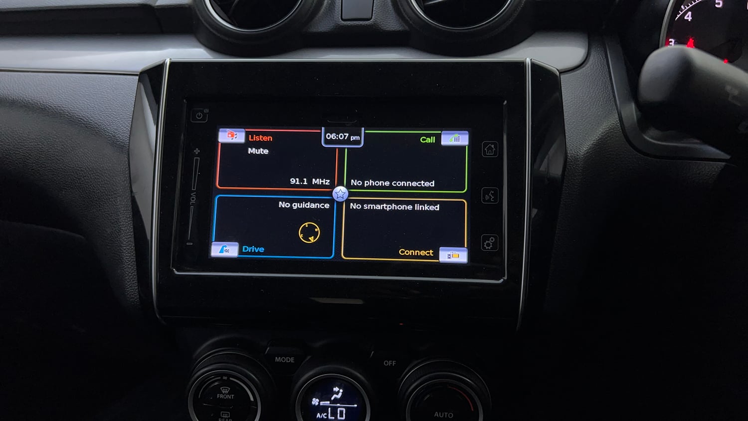 Used 2020 Maruti Suzuki Swift ZXi Plus AMT Petrol Automatic top_features Integrated (in-dash) music system