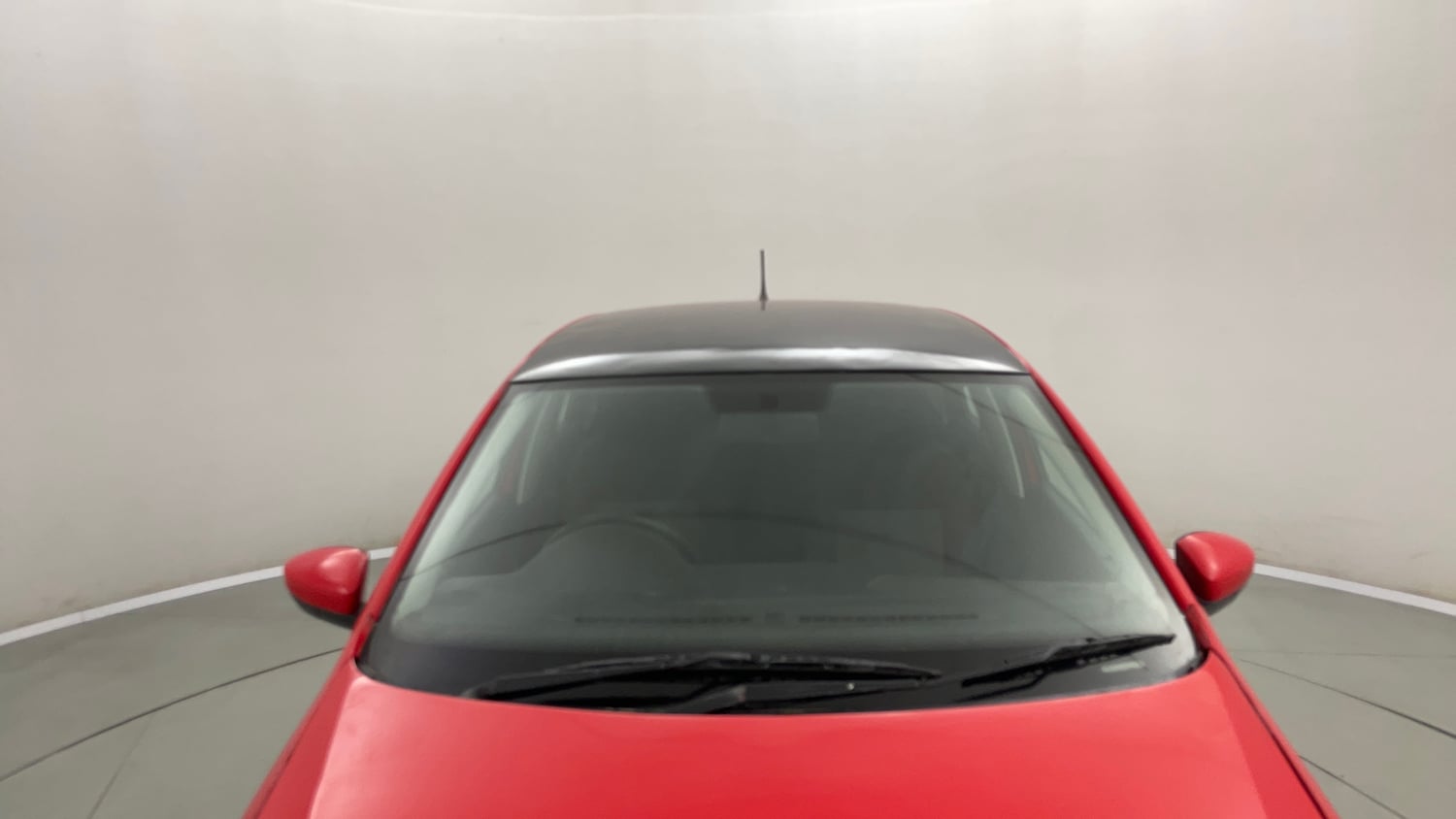 Used 2019 Volkswagen Polo Trendline 1.0L (P) Petrol Manual exterior FRONT WINDSHIELD VIEW