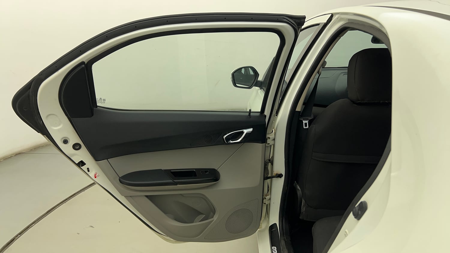 Used 2019 Tata Tiago Revotron XZ w/o Alloy Petrol Manual interior LEFT REAR DOOR OPEN VIEW