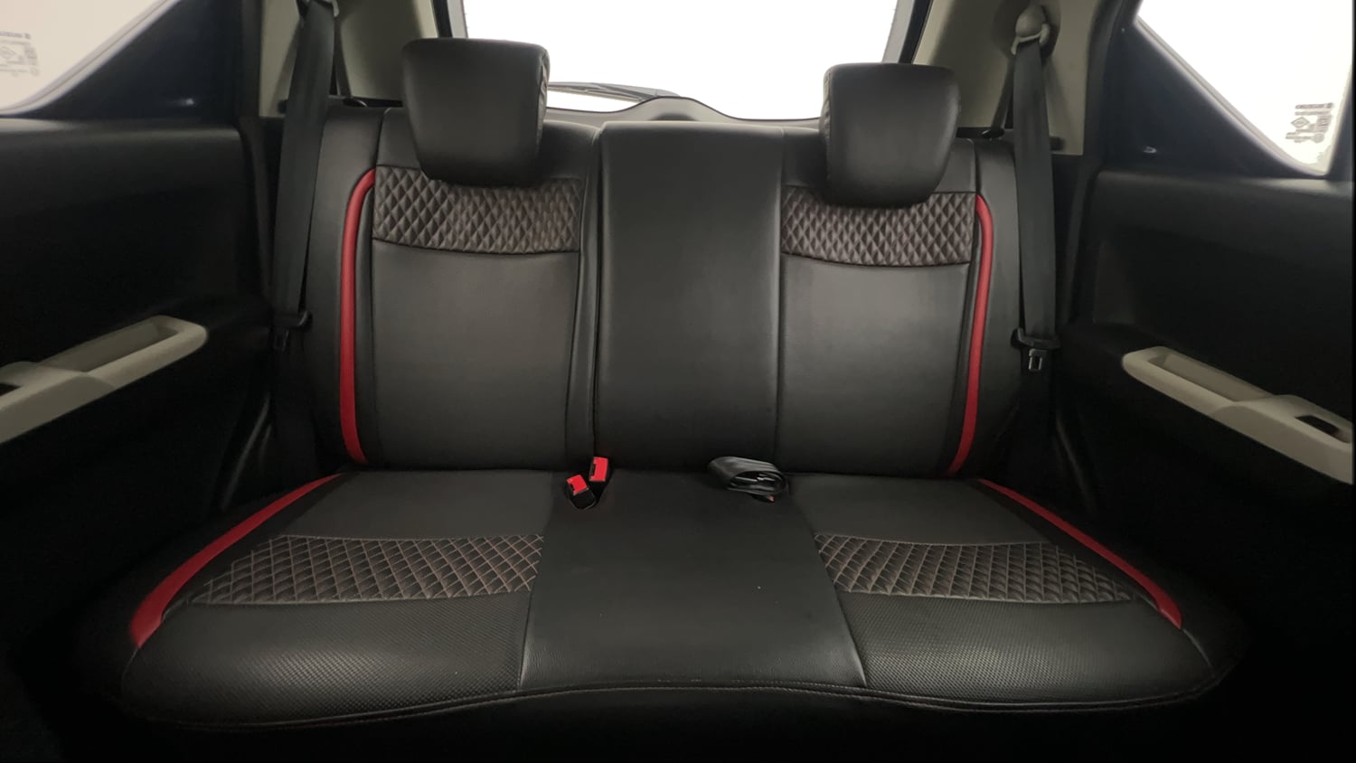 Used 2022 Maruti Suzuki Ignis Zeta 1.2 AMT Petrol Automatic interior REAR SEAT CONDITION VIEW