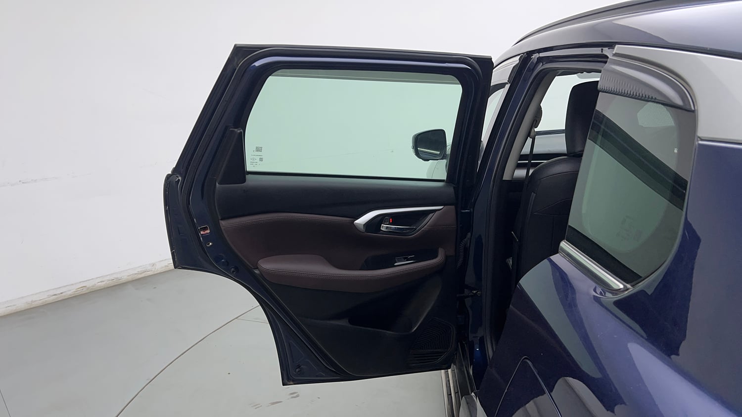 Used 2023 Maruti Suzuki Grand Vitara Alpha Smart Hybrid AT Petrol Automatic interior LEFT REAR DOOR OPEN VIEW