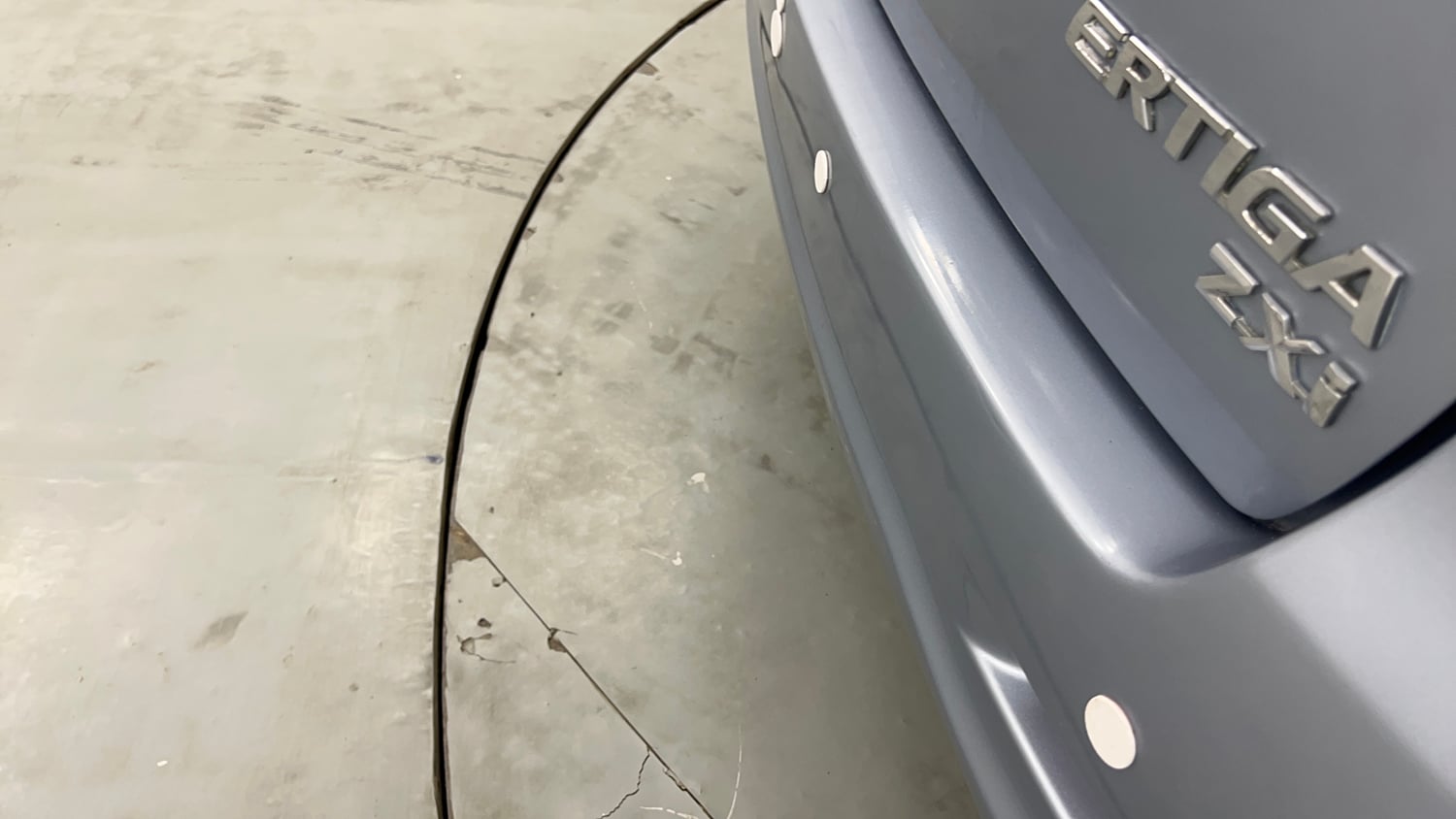 Used 2014 Maruti Suzuki Ertiga ZXi Petrol Manual dents MINOR SCRATCH