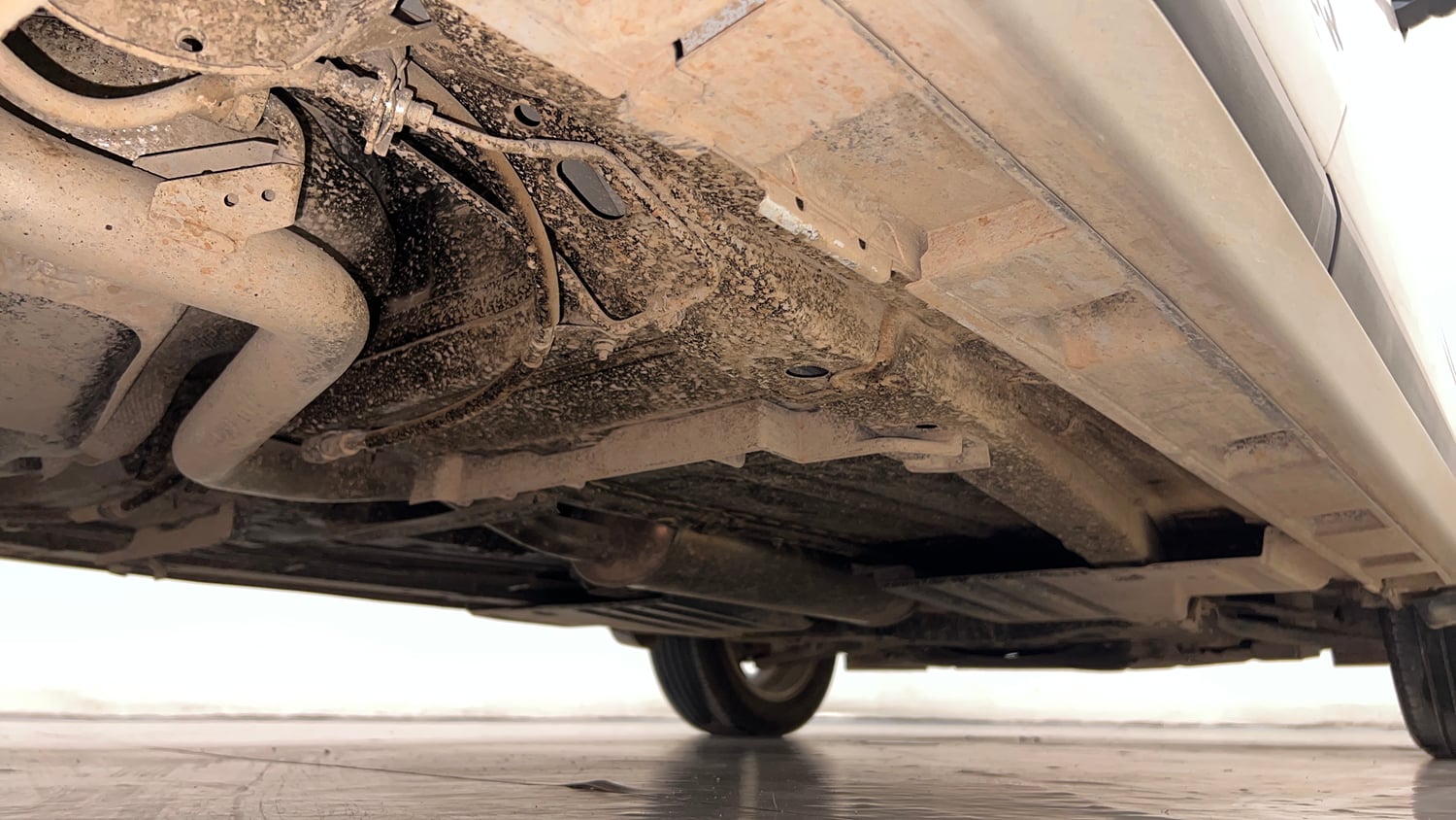 Used 2024 Maruti Suzuki Fronx Alpha 1.0L Turbo 6 AT Petrol Automatic extra REAR RIGHT UNDERBODY VIEW