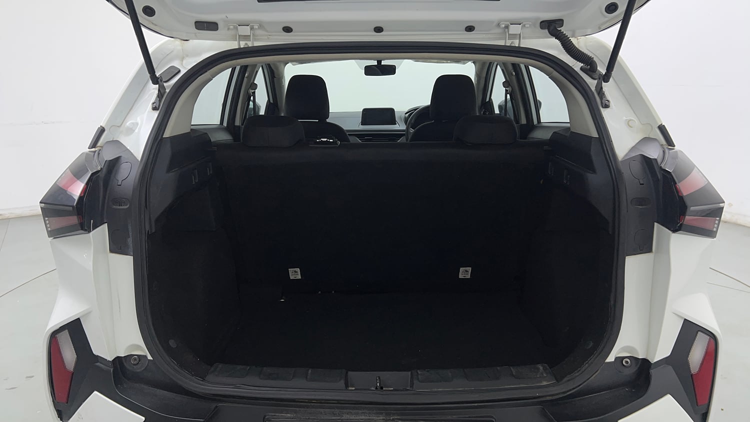 Used 2024 Tata Nexon Smart Plus 1.2 Petrol 6AMT Petrol Automatic interior DICKY INSIDE VIEW