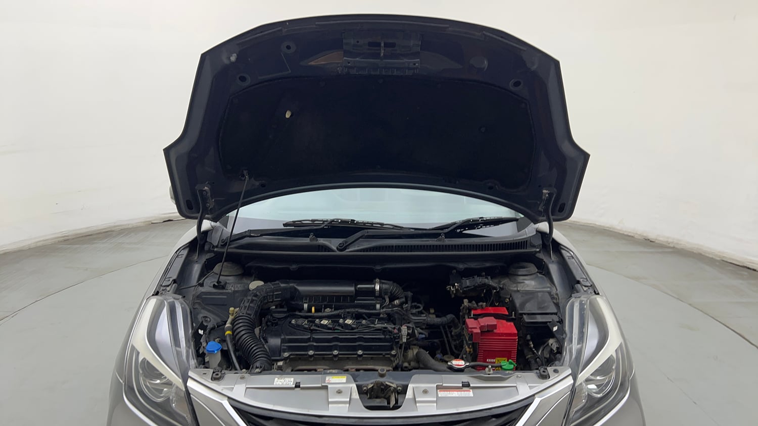 Used 2019 Maruti Suzuki Baleno Delta Petrol Manual engine ENGINE & BONNET OPEN FRONT VIEW