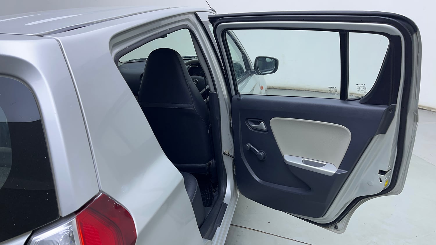 Used 2016 Maruti Suzuki Alto K10 VXi Petrol Manual interior RIGHT REAR DOOR OPEN VIEW