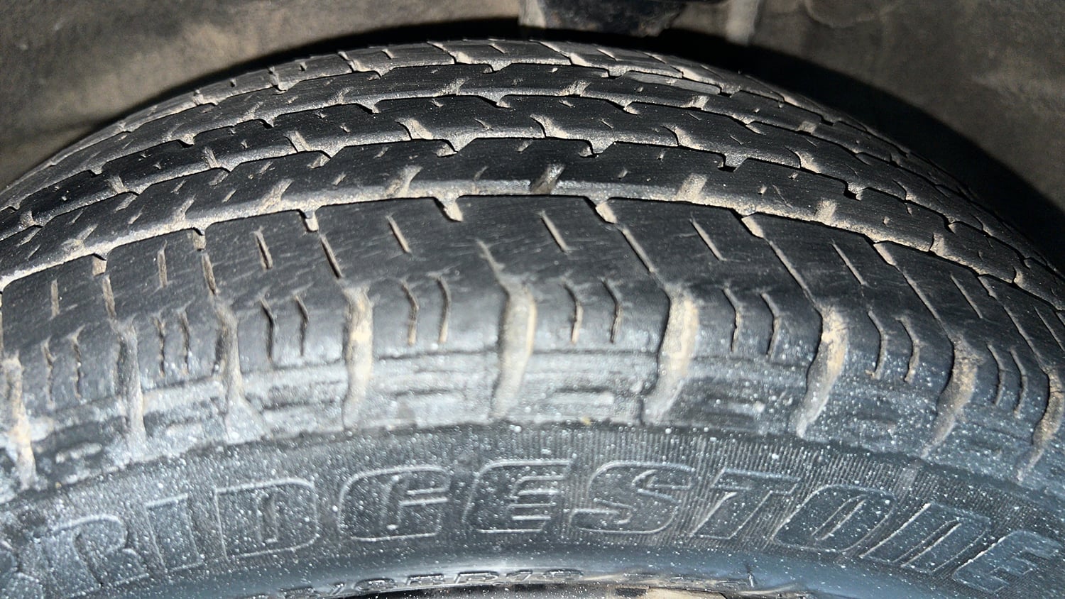 Used 2016 Maruti Suzuki Alto K10 VXi Petrol Manual tyres LEFT FRONT TYRE TREAD VIEW