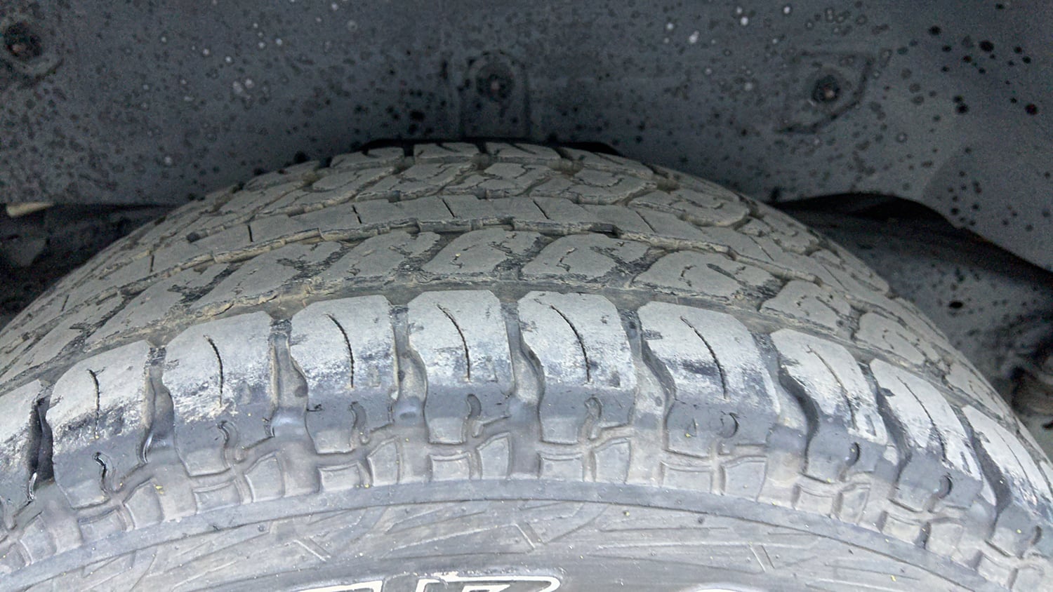 Used 2022 mahindra Thar LX Hard Top Diesel AT 4WD Diesel Automatic tyres RIGHT REAR TYRE TREAD VIEW