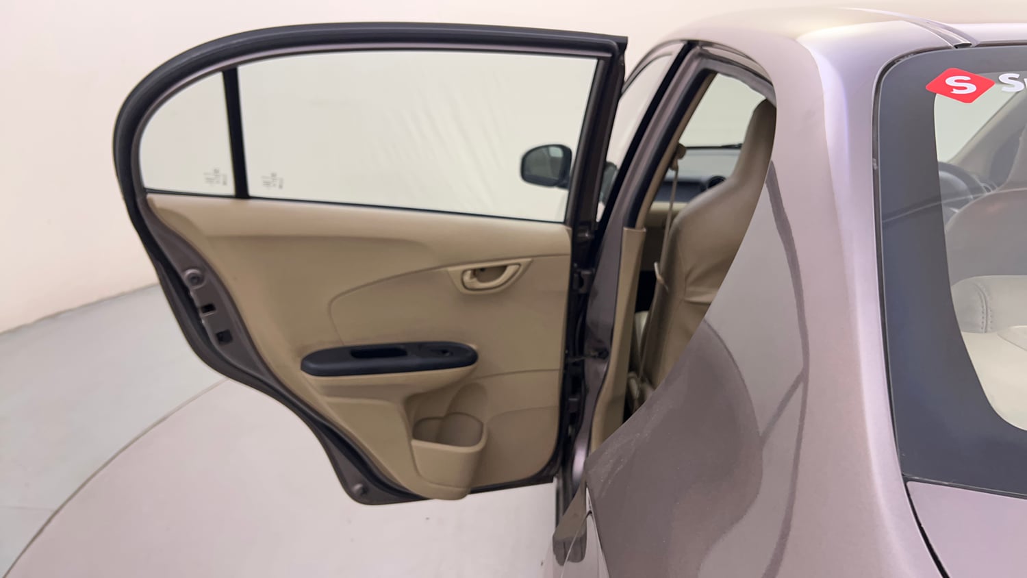 Used 2014 Honda Amaze 1.2 S i-VTEC Petrol Manual interior LEFT REAR DOOR OPEN VIEW